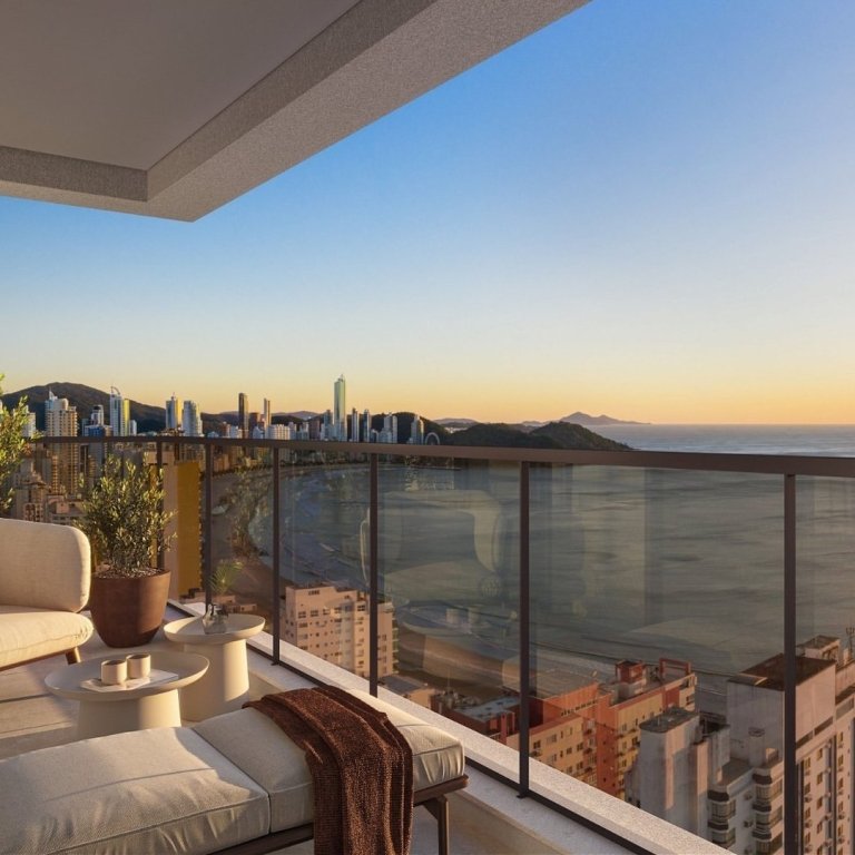 Apartamento de alto padrão no Centro — foto 2
